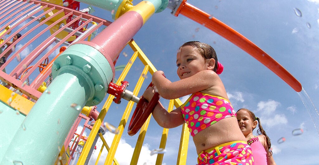H2O UFO kids' water playground at Water Country USA