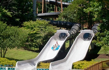 Malibu Pipeline - flume tube slide at Water Country USA